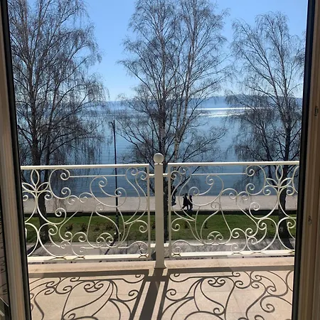 Apartment President Premium Lakeview *